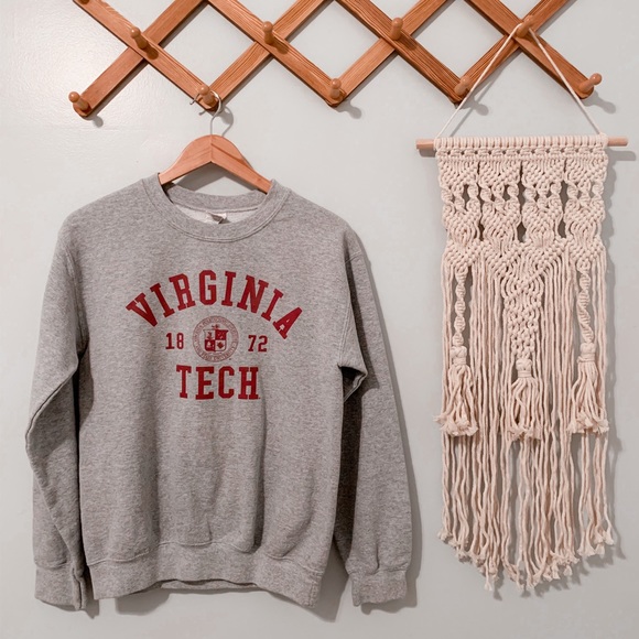 Gildan Sweaters - Virginia Tech Graphic Crewneck